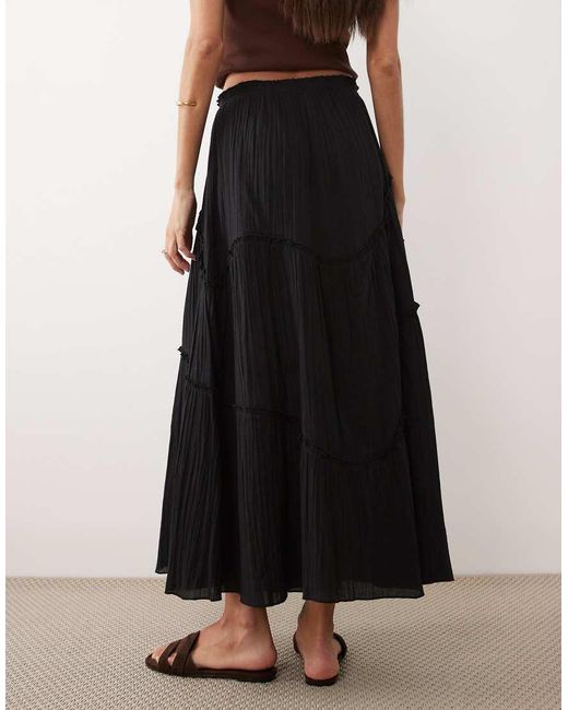 Iisla & Bird Black Maxi Ruffle Beach Skirt