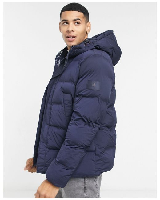 Tommy hilfiger hooded stretch puffer jacket in black Clearance