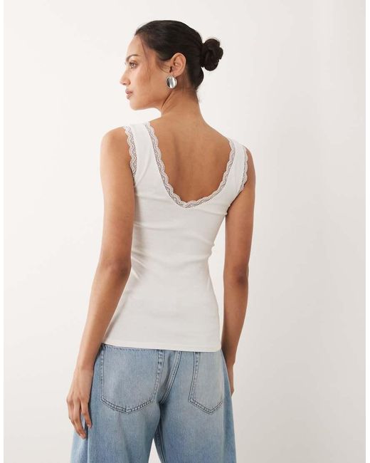 New Look White Lace Trim Singlet