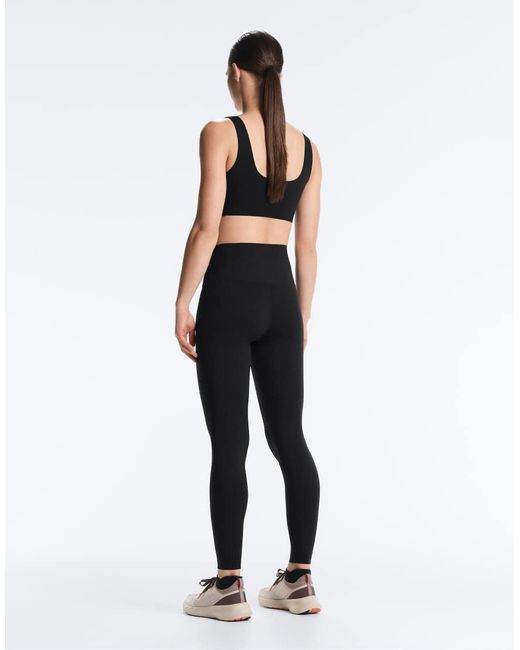 Oysho Black Perfect-Adapt Medium-Support Sports Bra With Cups