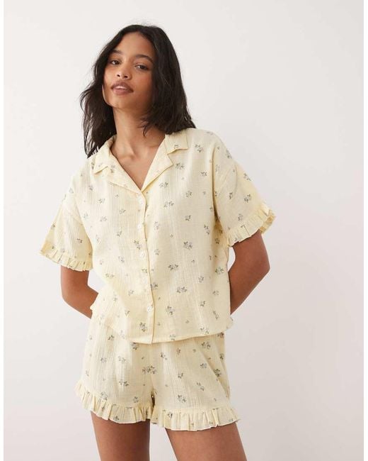 New Look Natural Double Cloth Ditsy Pyjama Set