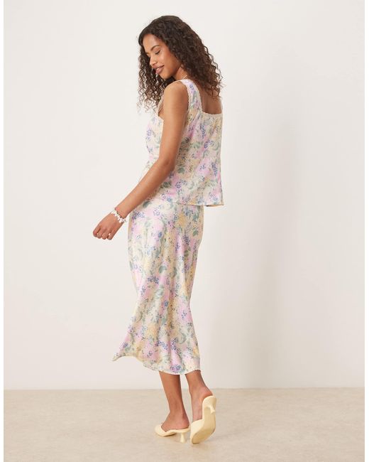 Y.A.S Natural – midirock aus satin mit wiesenblumenmuster, kombiteil