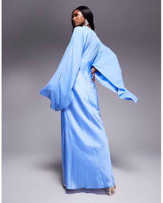 Robe longue coupée en biais effet superposé en satin et mousseline - et ASOS en coloris Blue