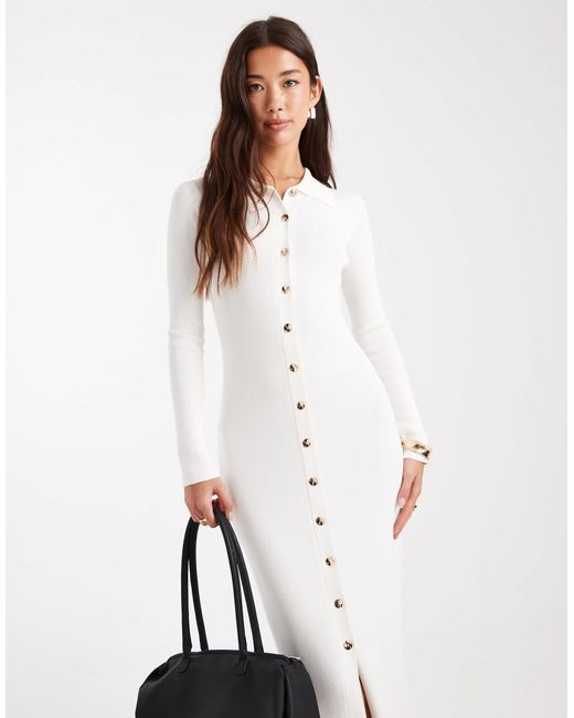 Robe boutonnée longue en maille côtelée avec col - crème 4th & Reckless en coloris White