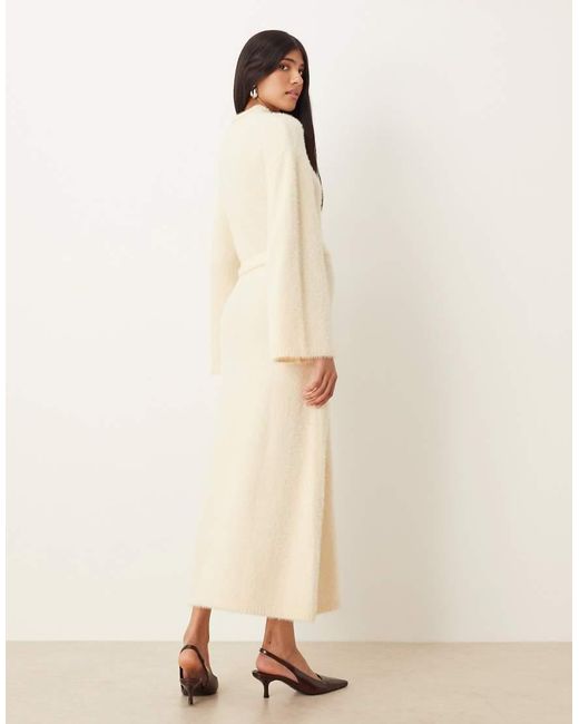 Pretty Lavish Natural Fluffy Tie Waist Knitted Midaxi Jumper Dress