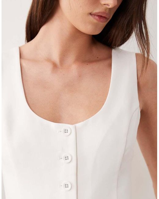 Abercrombie & Fitch White Round Neck Tailored Vest