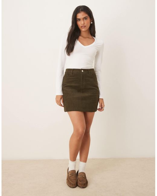 Threadbare Green – midirock aus cord