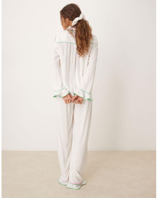 ASOS Natural – pyjama-set