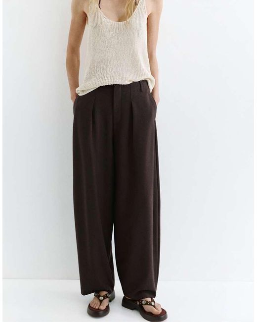 Pull&Bear Brown Barrel Fit Darted Trousers