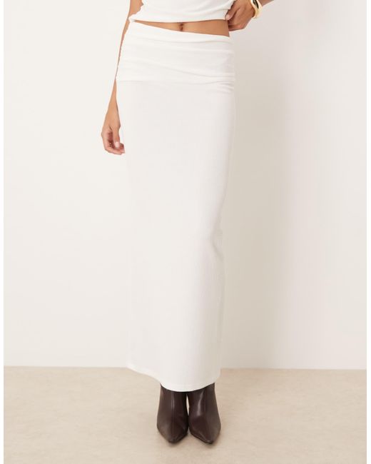 Jupe droite longue d'ensemble en maille côtelée texturée - ivoire ASOS en coloris Natural