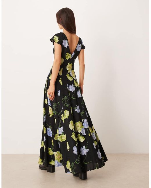ASOS Multicolor Scoop Neck Short Sleeve Maxi Dress With Godets