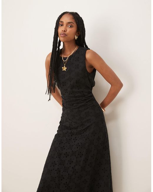 Mango Natural – tailliertes, gerafftes a-linien-kleid