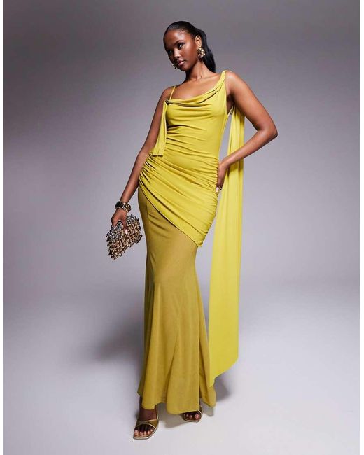 Vestito Lungo Asimmetrico Sinuoso Arricciato Color Chartreuse Con Gonna Trasparente di ASOS in Yellow