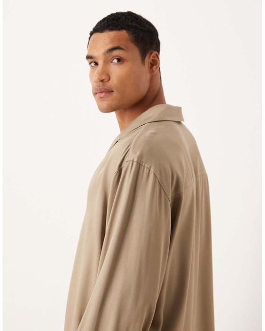 Camicia Vestibilità Comoda di ASOS in Natural da Uomo