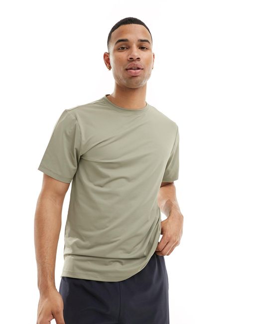 T-shirt da allenamento ad asciugatura rapida kaki con icona di ASOS 4505 in Green da Uomo
