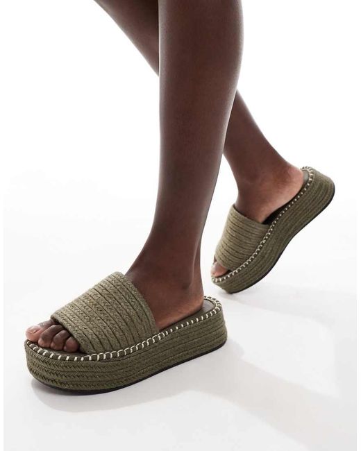 Jordyn di ASOS in Brown