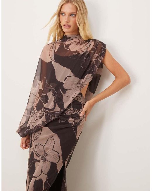 ASOS Hoogsluitende Gedrapeerde Asymmetrische Maxi-Jurk Met Uitsnijding Met Bloemenprint in het Natural