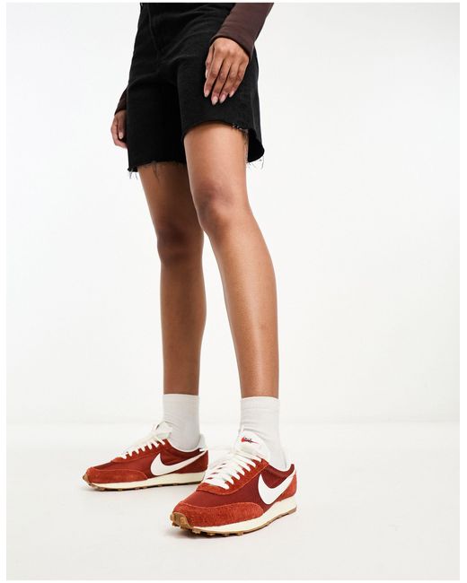 Daybreak - sneakers vintage di Nike in White