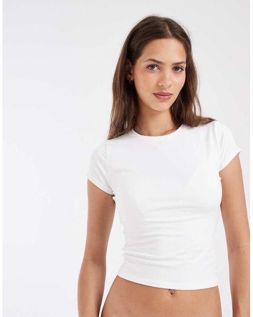 Hollister White Seamless Baby Tee