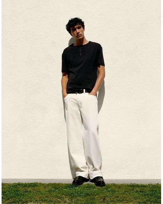T-Shirt Serafino Basic Nera di Pull&Bear in Black da Uomo