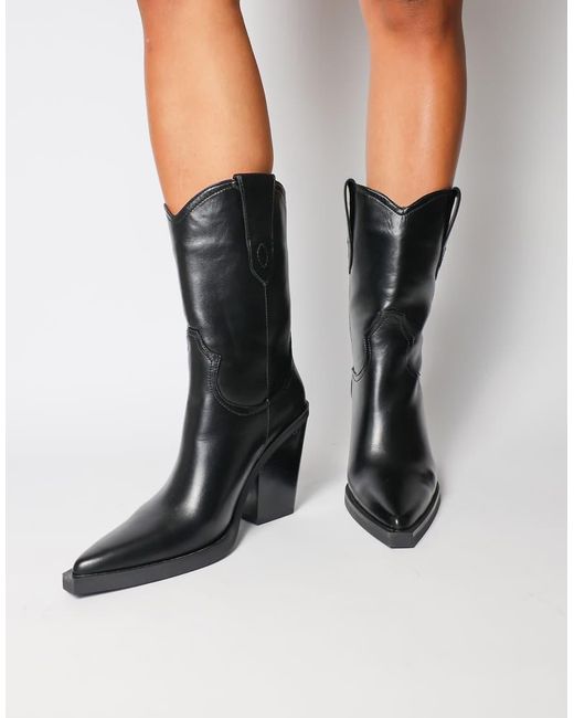 SIMMI Black Esperanza Western Saddled Ankle Boots