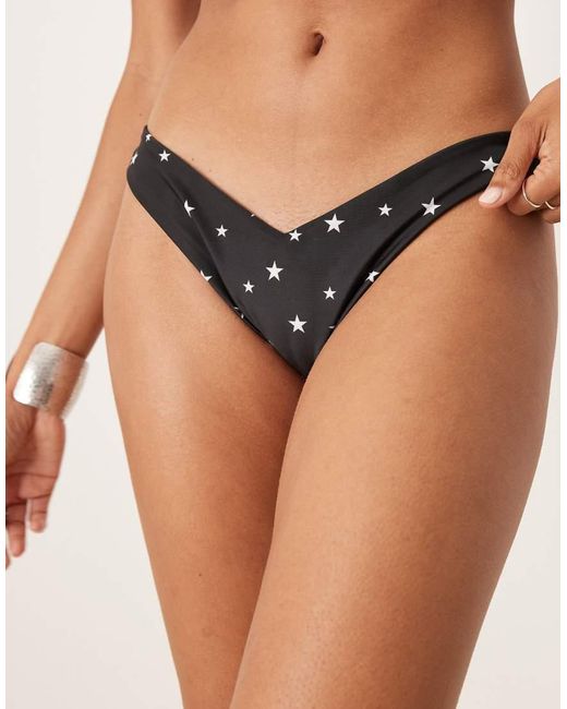 Slip Bikini Neri A V Con Stelle Scintillanti di OOSC in Black