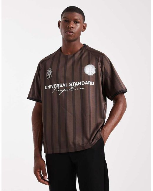 Jack & Jones Brown Oversized Striped Football Shirt for men