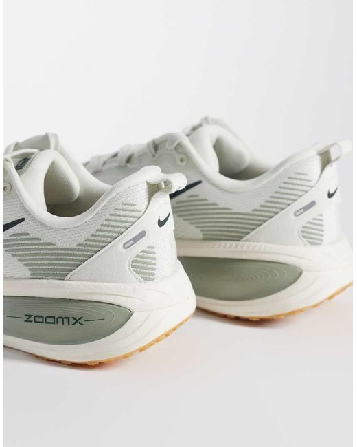 Nike Green Vomero 18 Trainers for men