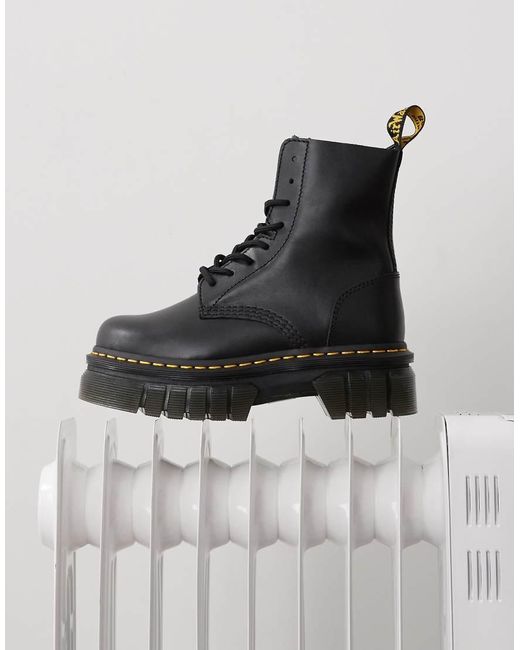 Dr. Martens Dr. Martens in het Green