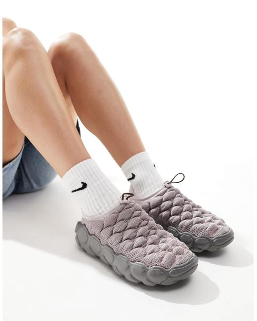 air max 200 flyknit on feet