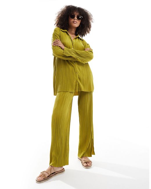 Esclusiva - pantaloni plissé verdi di ONLY in Yellow