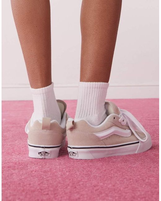 Knu Skool di Vans in Pink