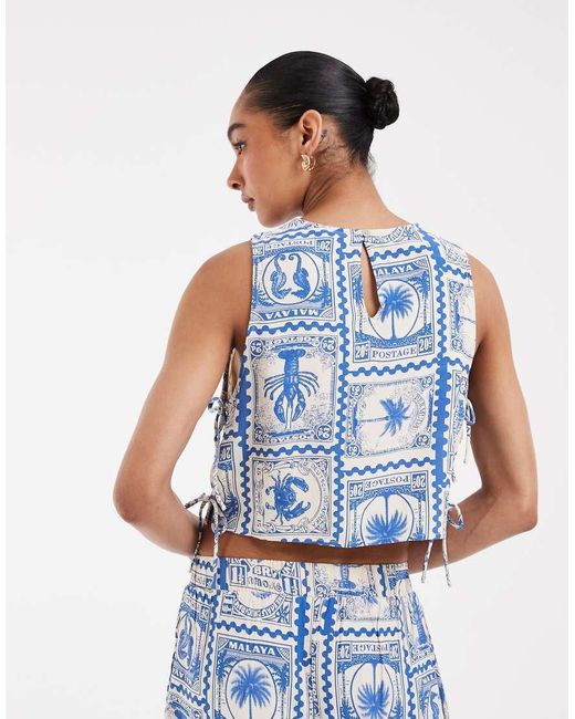 Object Blue Cropped Sleeveless Top