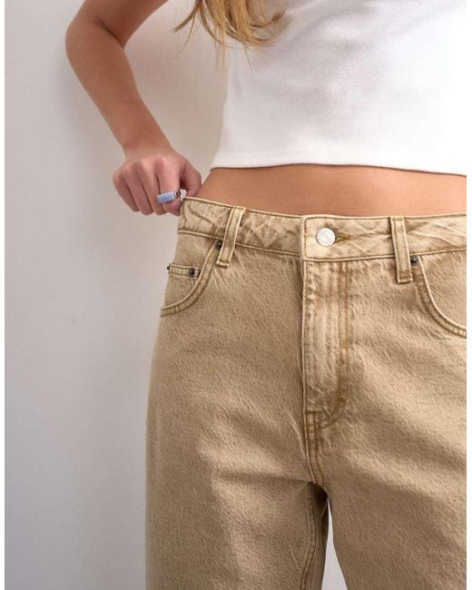 TOPSHOP White Barrel Mid Rise Jeans