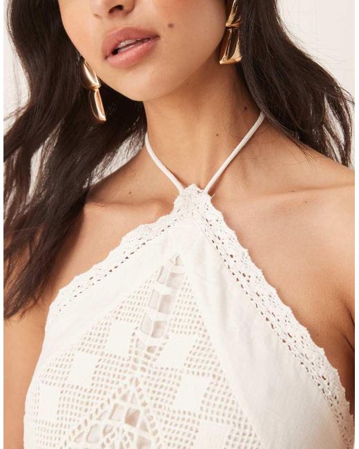 Abercrombie & Fitch Mini Jurk Met Sjaaltop Met Halternek En Uitsnijding in het Natural