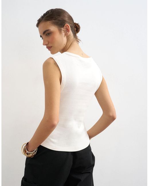 TOPSHOP White Button Through Vest