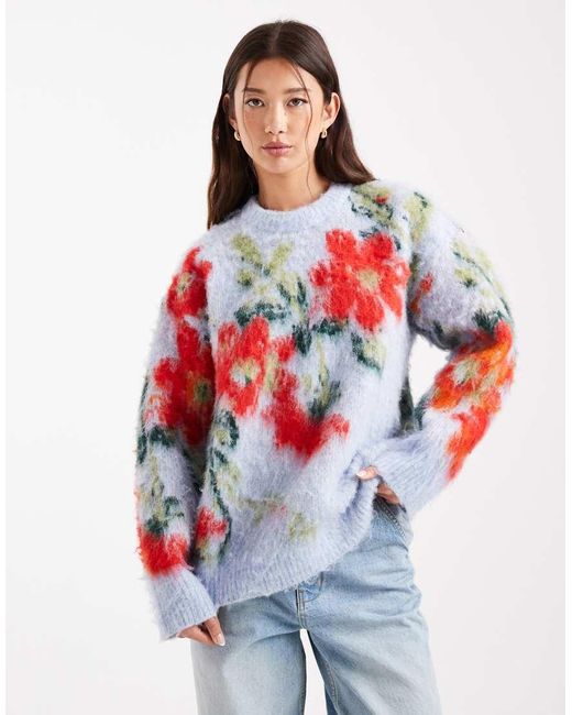 Maglione Girocollo Oversize Con Motivo A Fiori Sfocati di ASOS in White