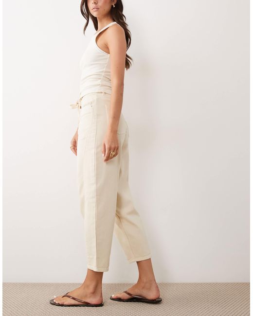 Jean barrel - écru Threadbare en coloris Natural