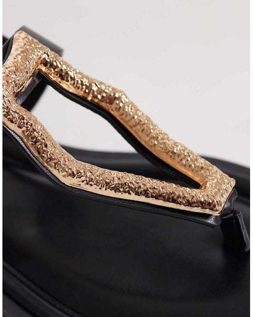 New Look Metallic Hardwear Toe Post Sandal
