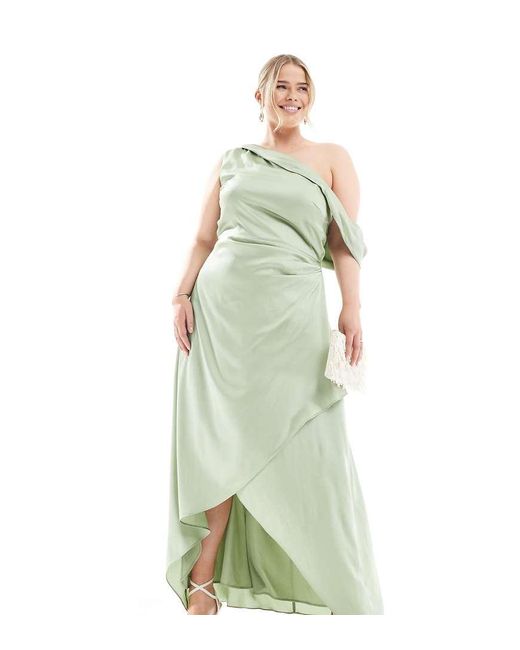 Tfnc Plus Bruidsmeisjes in het Green