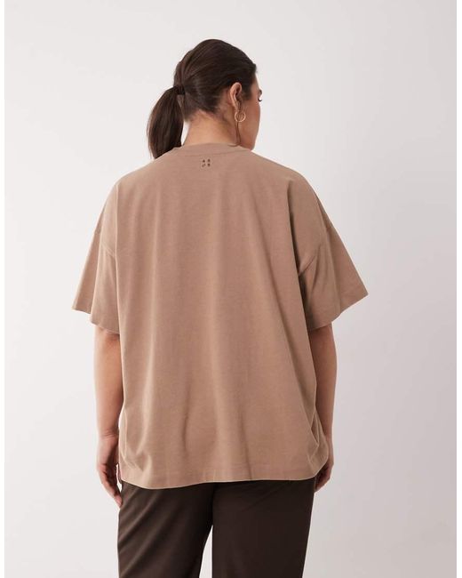 4505 Brown Curve Icon Heavyweight Cotton Oversized T-shirt With Quick Dry Finish