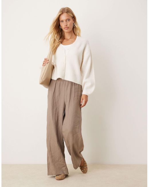 Gina Tricot White V Neck Knitted Wool Alpaca Cardigan