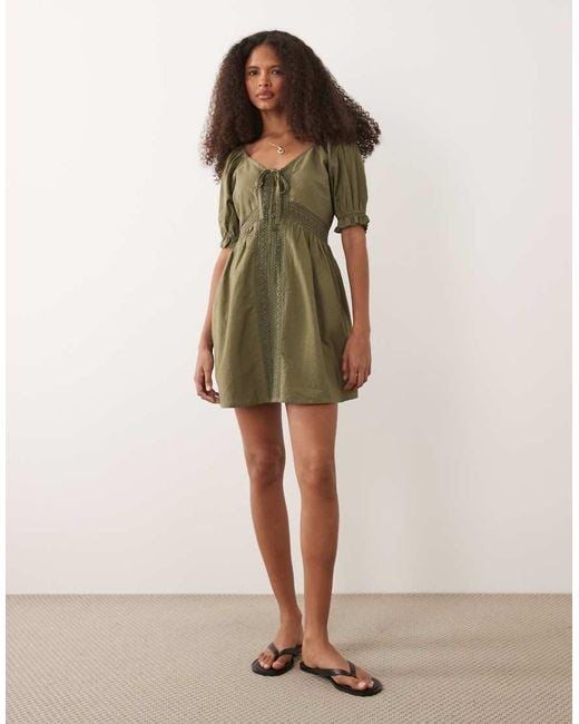 Wednesday's Girl Green Wednesdays Girl Mini Lace Detailed Dress