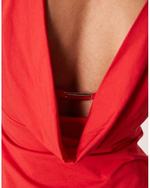 Abercrombie & Fitch Top Met Blote Gedrapeerde Rug En Lange Pasvorm in het Pink