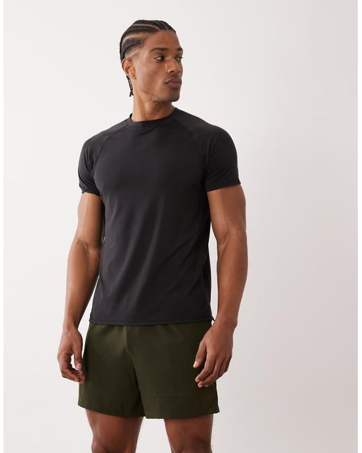 4505 Black Lightweight Performance Jersey Running T-shirt With Breathable Mesh Panels for men