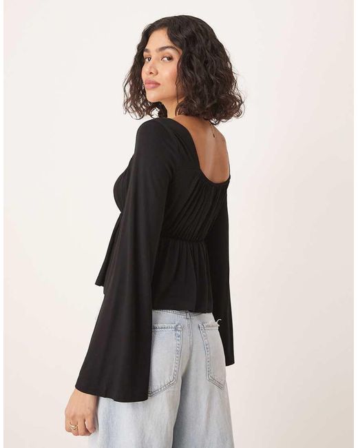 Top Negro De Estilo Babydoll Con Mangas Acampanadas De -Blanco ASOS de color Black
