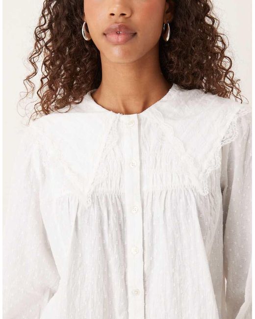 Nobody's Child White Augusta Button Up Blouse With Oversized Collar