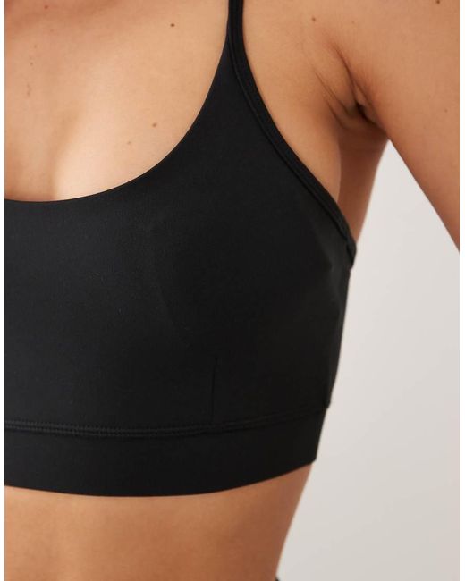 4505 Black Icon Light Support Sports Bra With Adjustable Straps