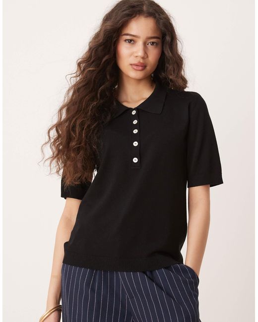 Polo Jdy en coloris Black