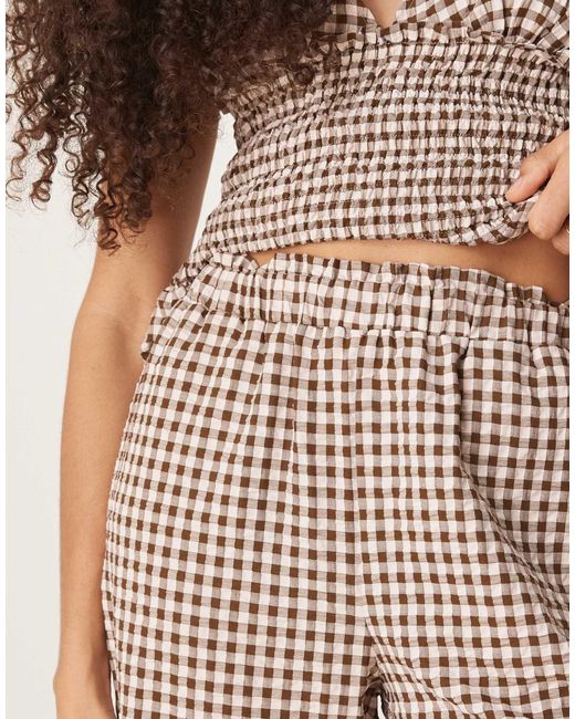ASOS Natural – weit geschnittene hose mit em vichy-karo